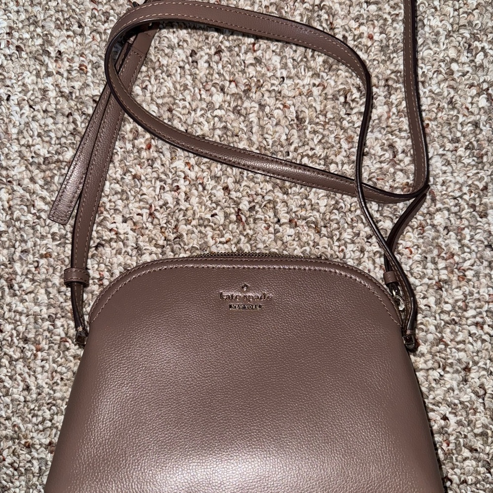 kate spade mauve (purpleish- brown) dome crossbody purse / bag